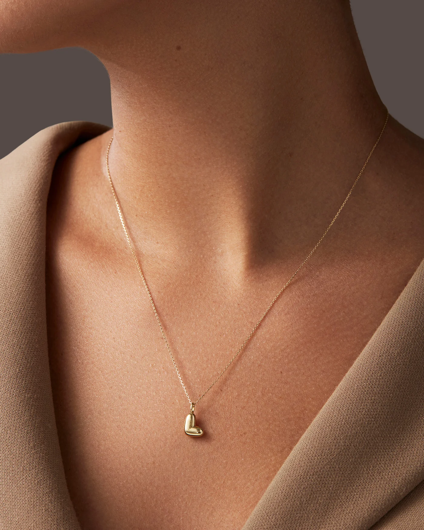 14K Gold Bubble Letter Necklace - L - Image 2