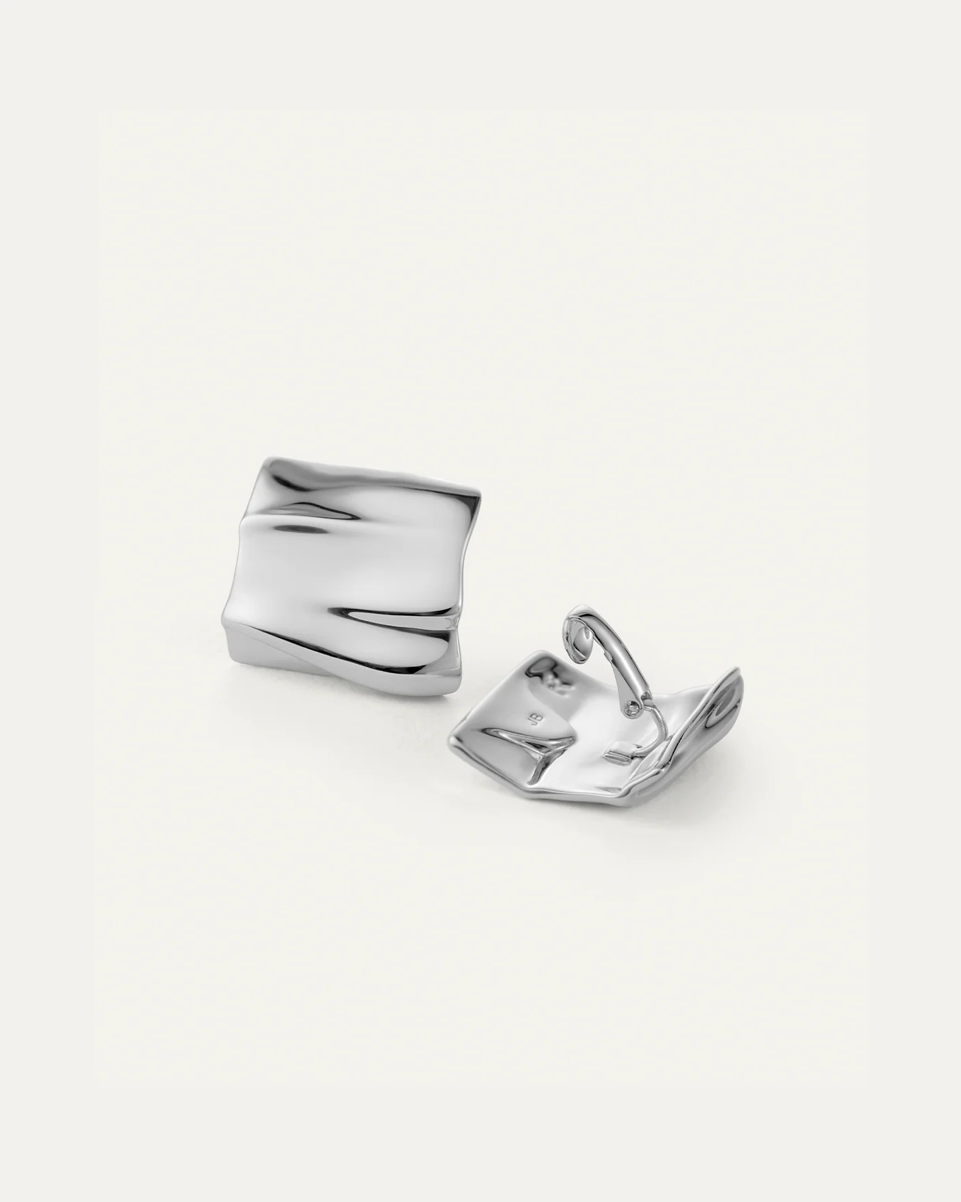 Sundra Clip On Earrings